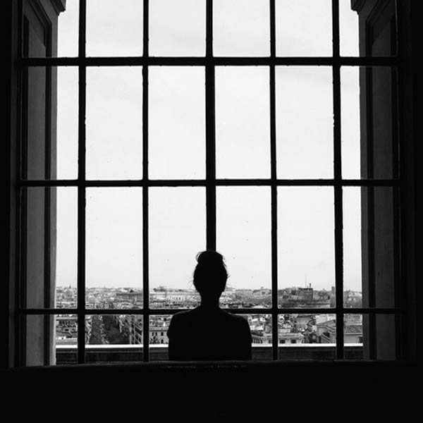 Tratamento para Angústia e Vazio Existencial em Santos | São Vicente | Guarujá | Praia Grande | Cubatão | Luciana Rojas